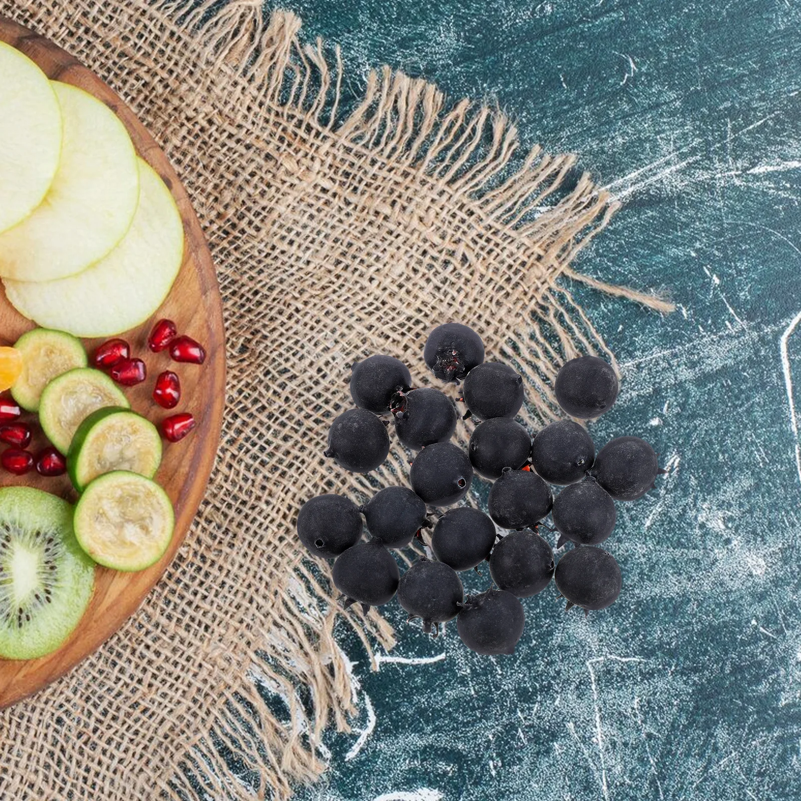 20Pcs Simulation Blueberries Artificial Foam Fruit Decoration Photography Props Lifelike Realistic Fake Blueberries for Home
20Pcs Simulation Blueberries Artificial Foam Fruit Decoration Photography Props Lifelike Realistic Fake Blueberries for Home