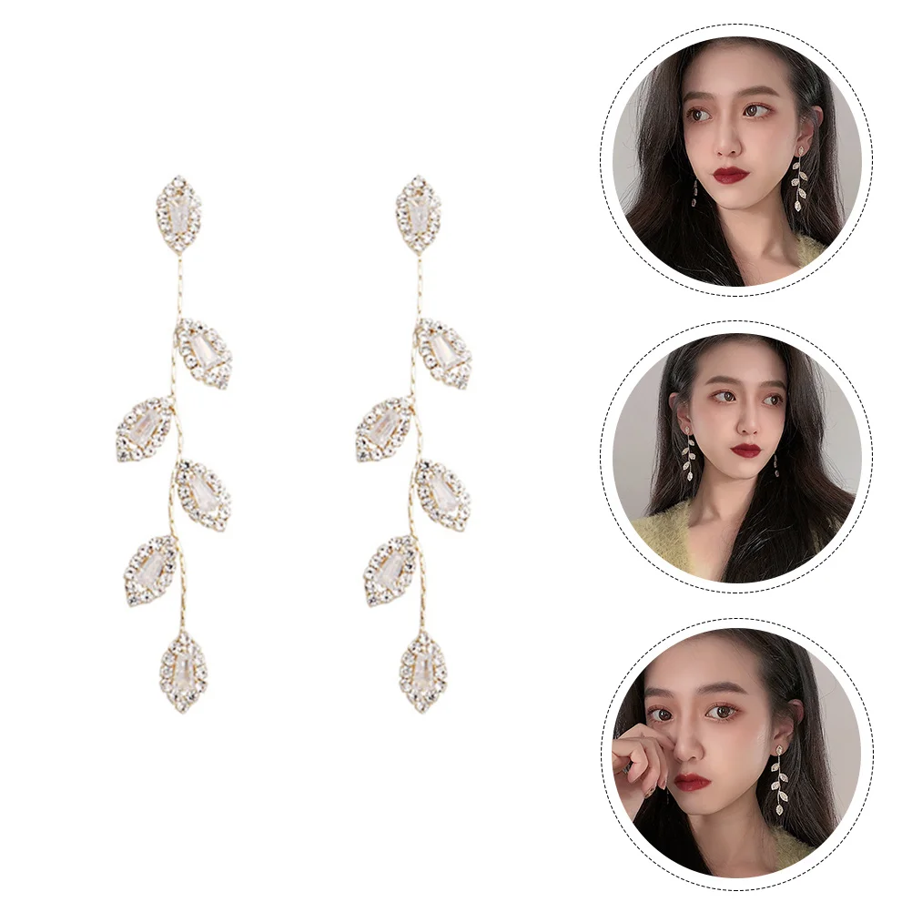 s Tassel Earrings Alloy Zircon Decorative Delicate Ear Pendant Chic Fashionable Woman Jewelry Creative Ear for Daily Wear
s Tassel Earrings Alloy Zircon Decorative Delicate Ear Pendant Chic Fashionable Woman Jewelry Creative Ear for Daily Wear