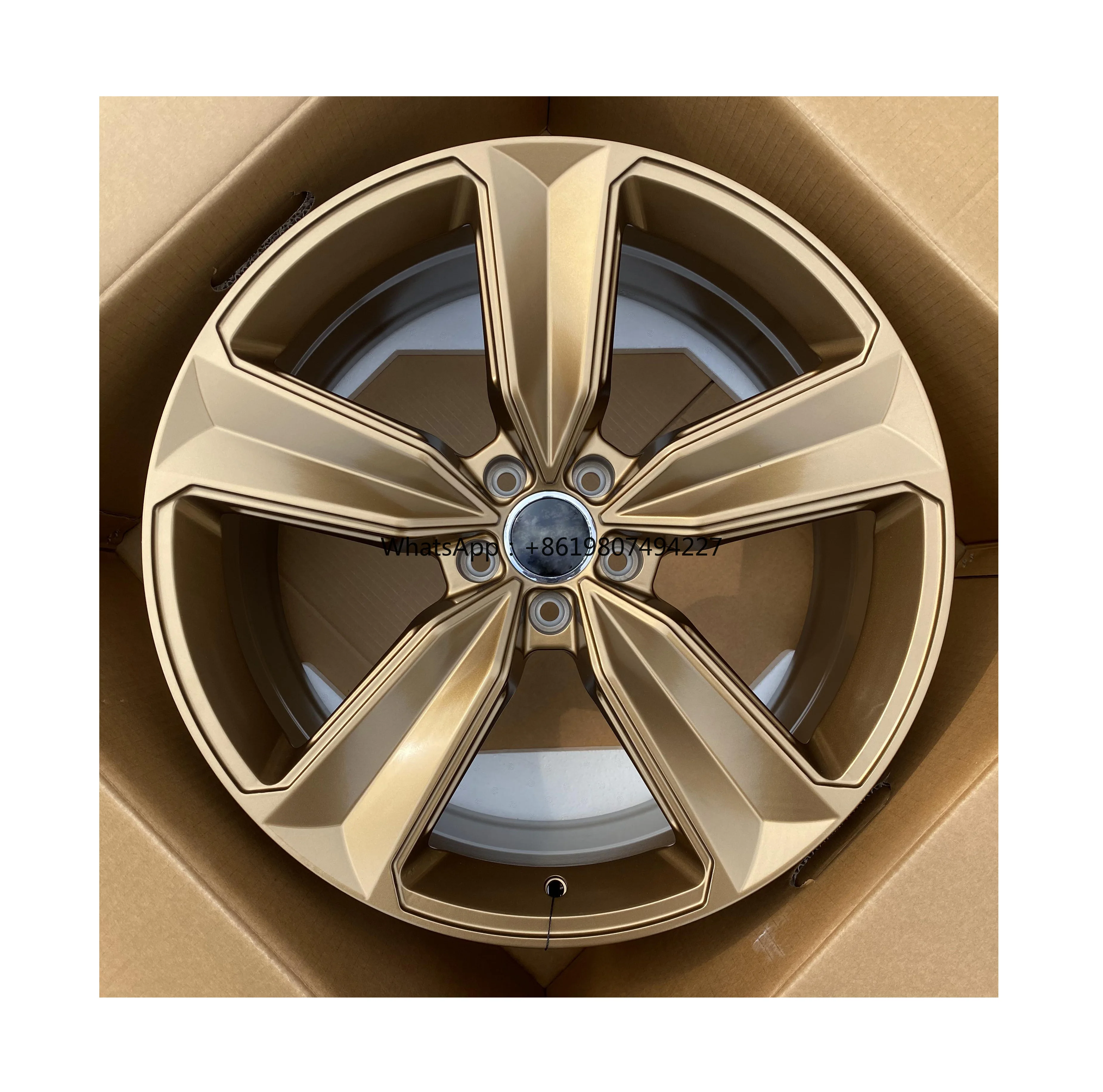 Aluminium Alloy Forged Wheels Black Machined Face Finish Bronze Color in Stock 9JX20 5*112 for S5 S7 A6 A8 Q5
Aluminium Alloy Forged Wheels Black Machined Face Finish Bronze Color in Stock 9JX20 5*112 for S5 S7 A6 A8 Q5