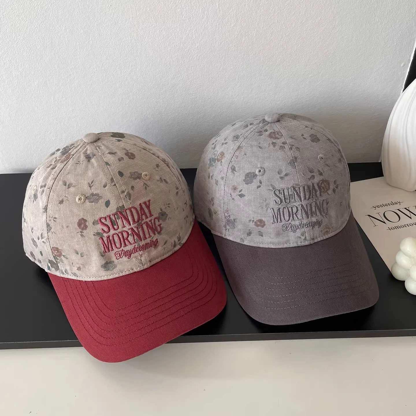 Бейсболка SUNDAY с принтом и цветовыми вставками, высококачественная, женская, весенняя, новая модная тенденция, мягкая, с мягким верхом
Бейсболка SUNDAY с принтом и цветовыми вставками, высококачественная, женская, весенняя, новая модная тенденция, мягкая, с мягким верхом