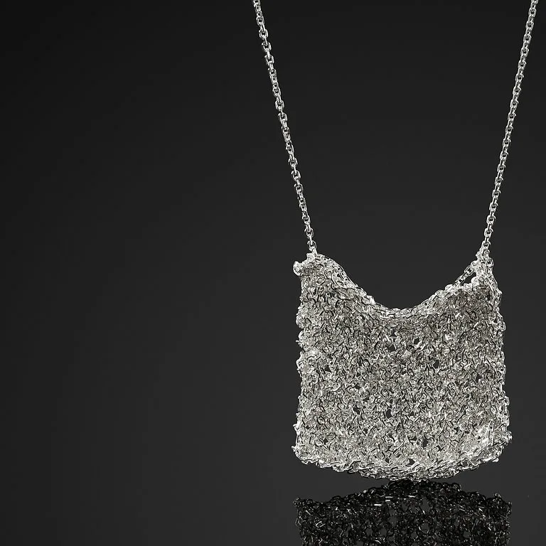 Нишевый дизайн, сумка для денег, ожерелье, женская сумка из стерлингового серебра 925, сумка ручной работы, сумка-свитер, короткая цепочка
Нишевый дизайн, сумка для денег, ожерелье, женская сумка из стерлингового серебра 925, сумка ручной работы, сумка-свитер, короткая цепочка