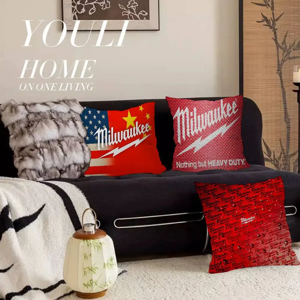 LOGO M-Milwaukees Fashion Pillowcases Home Bedding Decorative Pillow Cover Wedding Super Soft Pillow Case
LOGO M-Milwaukees Fashion Pillowcases Home Bedding Decorative Pillow Cover Wedding Super Soft Pillow Case