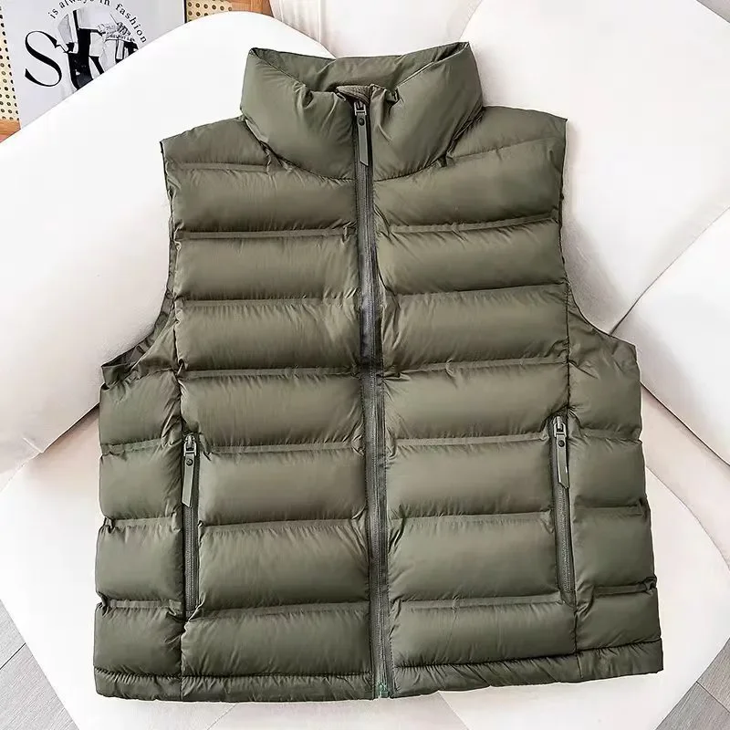 Women Short Vest Parkas 2025 Autumn Winter New Stand Collar Down Cotton Waistcoat Female Casual Cotton Sleeveless Jacket T1346
Women Short Vest Parkas 2025 Autumn Winter New Stand Collar Down Cotton Waistcoat Female Casual Cotton Sleeveless Jacket T1346