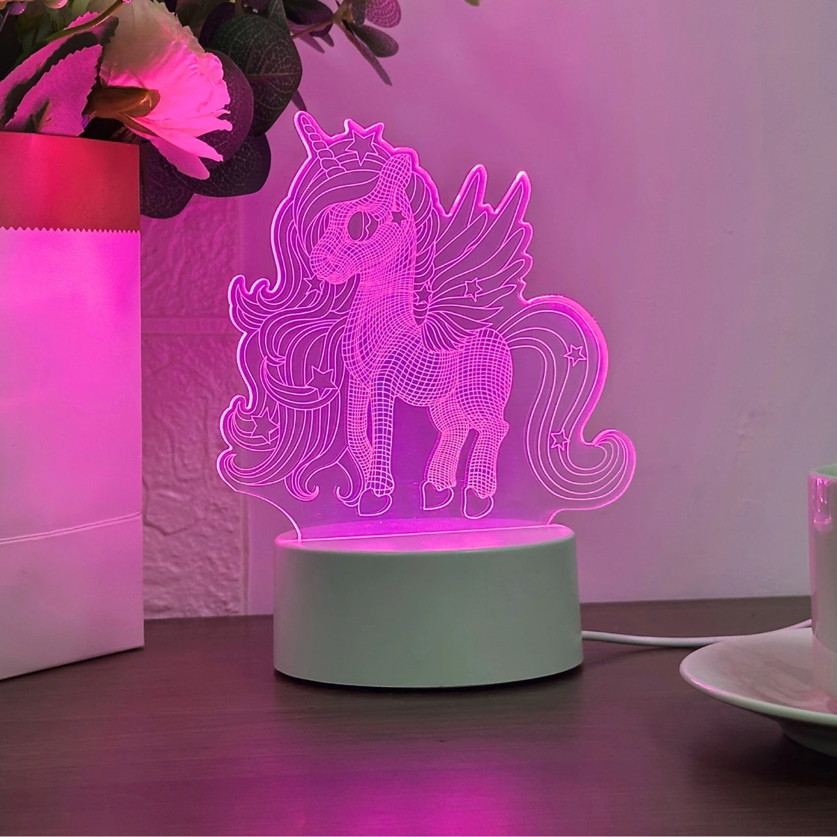Единорог 3D ночник креативный настольный светильник для спальни, декоративный светильник для украшения комнаты, ночник, мини-подарок, прикроватный светильник
Единорог 3D ночник креативный настольный светильник для спальни, декоративный светильник для украшения комнаты, ночник, мини-подарок, прикроватный светильник