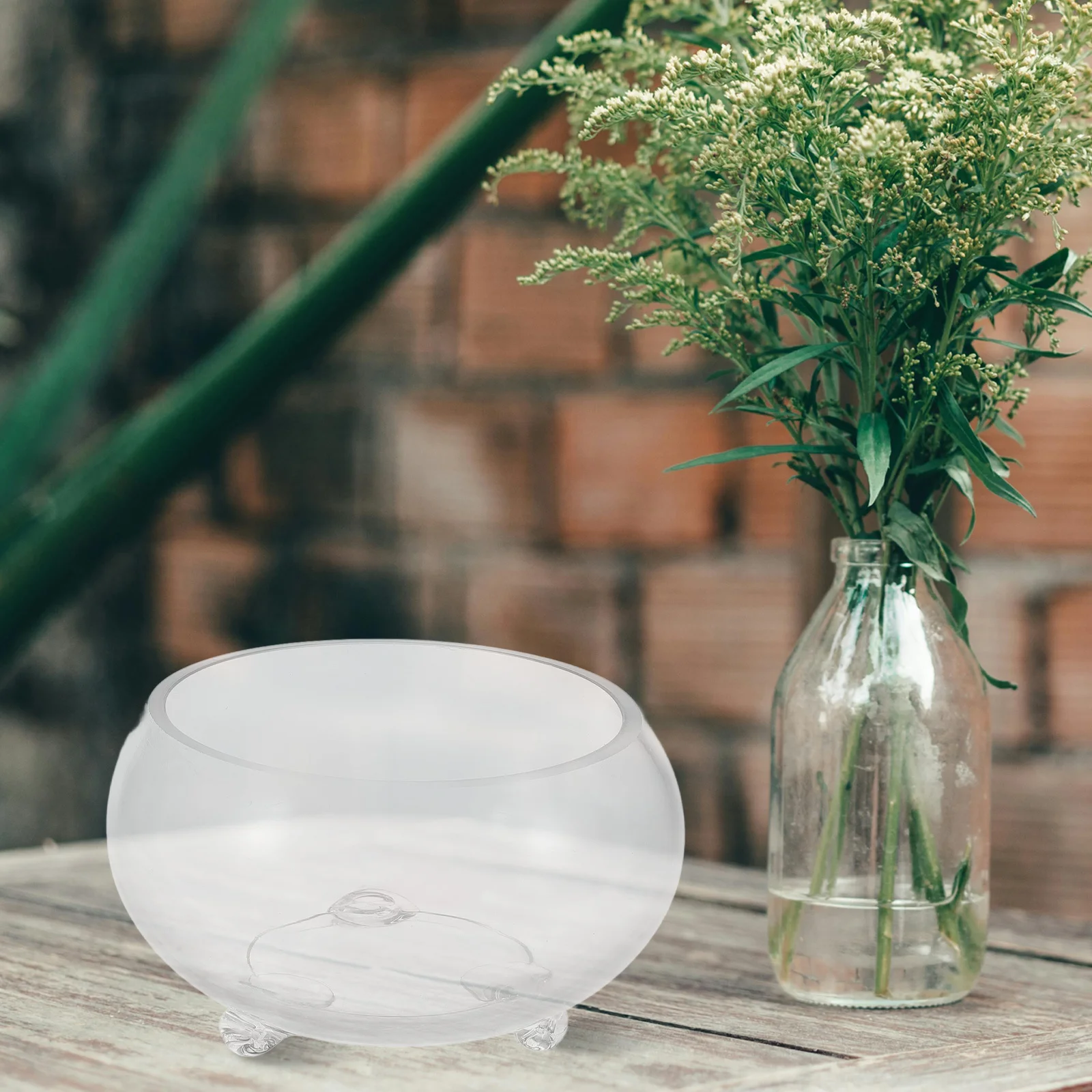 Glass Bubble Bowl Round Fish Tank Goldfish Betta Fish Aquarium Hydroponic Plants Decorative Centerpiece Unique Claw Base Design
Glass Bubble Bowl Round Fish Tank Goldfish Betta Fish Aquarium Hydroponic Plants Decorative Centerpiece Unique Claw Base Design