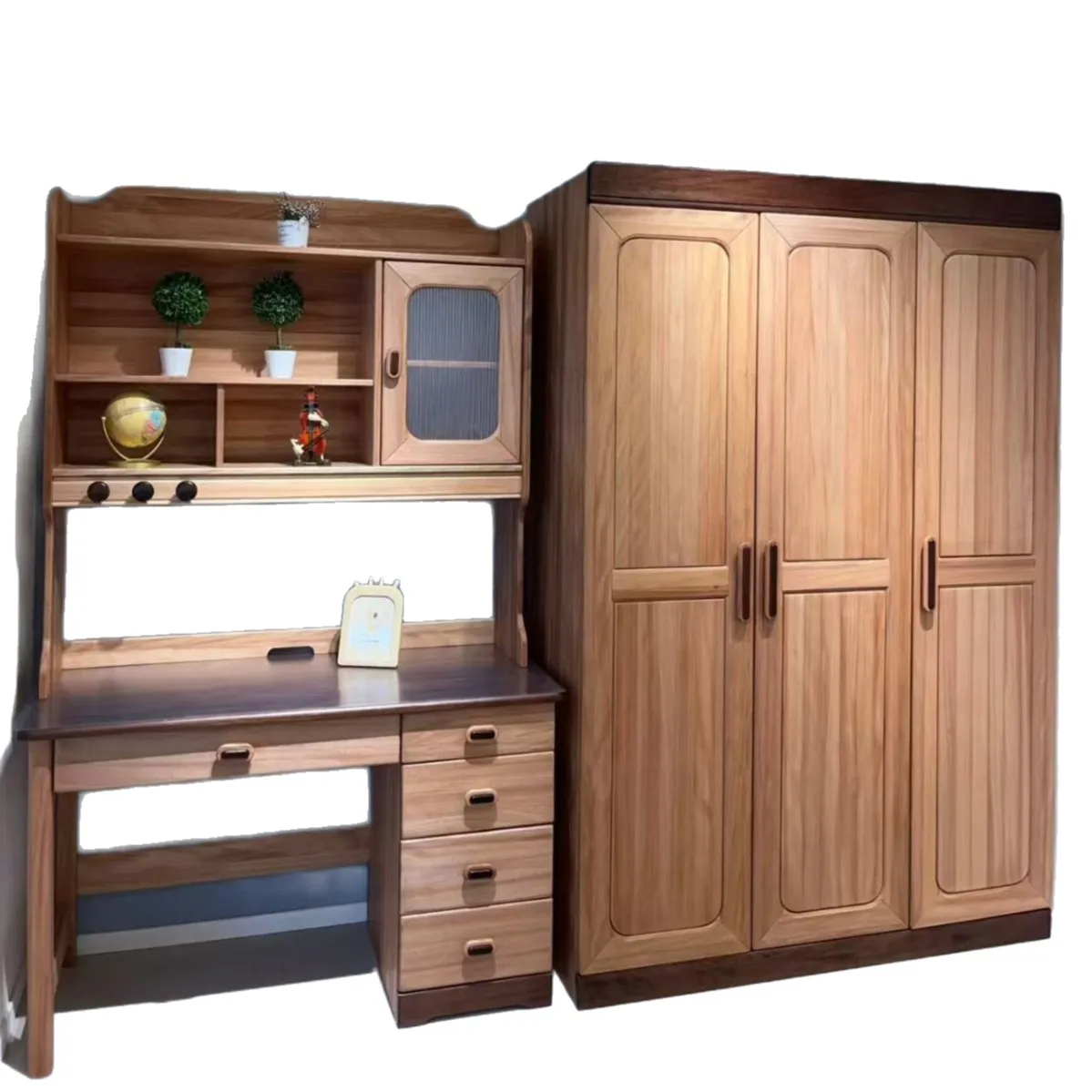 #Modern Solid Wood Children's Wardrobe Bedroom Sliding Flat Door Two/Four Doors Multifunctional Home Furniture
#Modern Solid Wood Children's Wardrobe Bedroom Sliding Flat Door Two/Four Doors Multifunctional Home Furniture