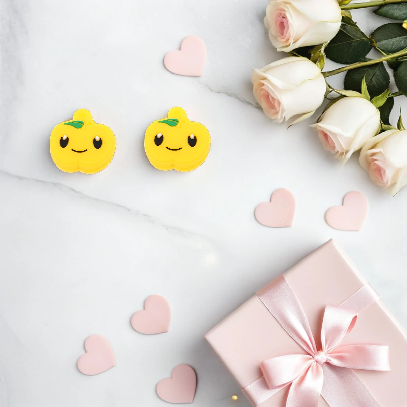 5Pcs Tennis Racket Shock Absorber Apple Design Silicone Dampener Reduce Strain Enhance Game Enjoyment Racket Dampener
5Pcs Tennis Racket Shock Absorber Apple Design Silicone Dampener Reduce Strain Enhance Game Enjoyment Racket Dampener