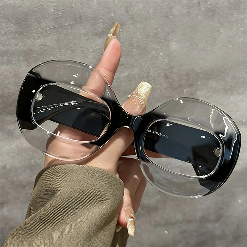 Korean leopard print decorative glasses, retro flat glasses, modified face shape to show temperament, unisex casual glasses
Korean leopard print decorative glasses, retro flat glasses, modified face shape to show temperament, unisex casual glasses