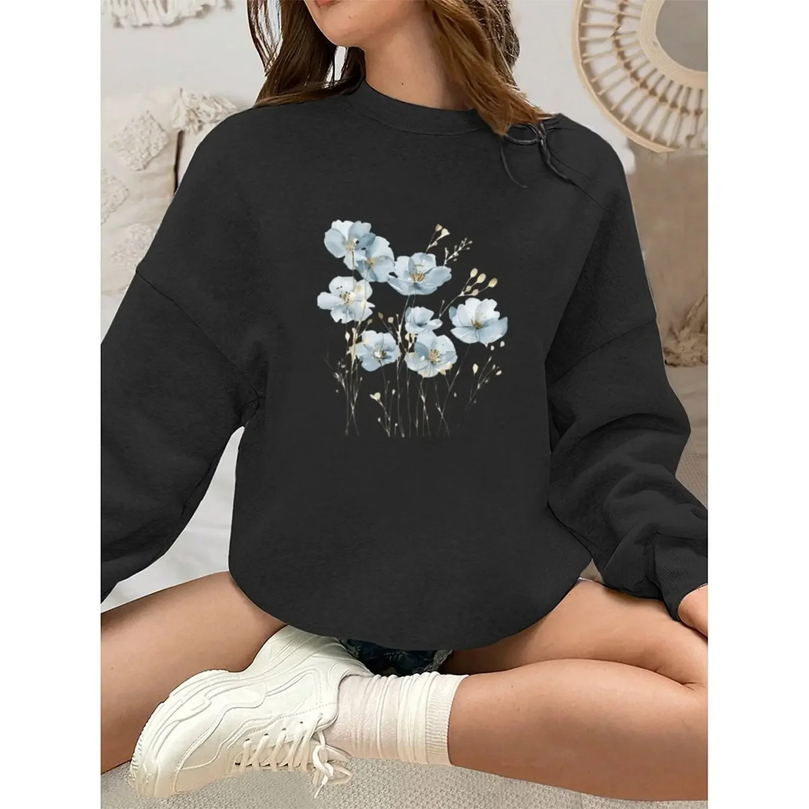 Women's Round Neck Velvet Sweater Long Sleeve Casual Printed Pullover Loose Fit Top For Autumn Winter Streetwear, Dark Blue
Women's Round Neck Velvet Sweater Long Sleeve Casual Printed Pullover Loose Fit Top For Autumn Winter Streetwear, Dark Blue