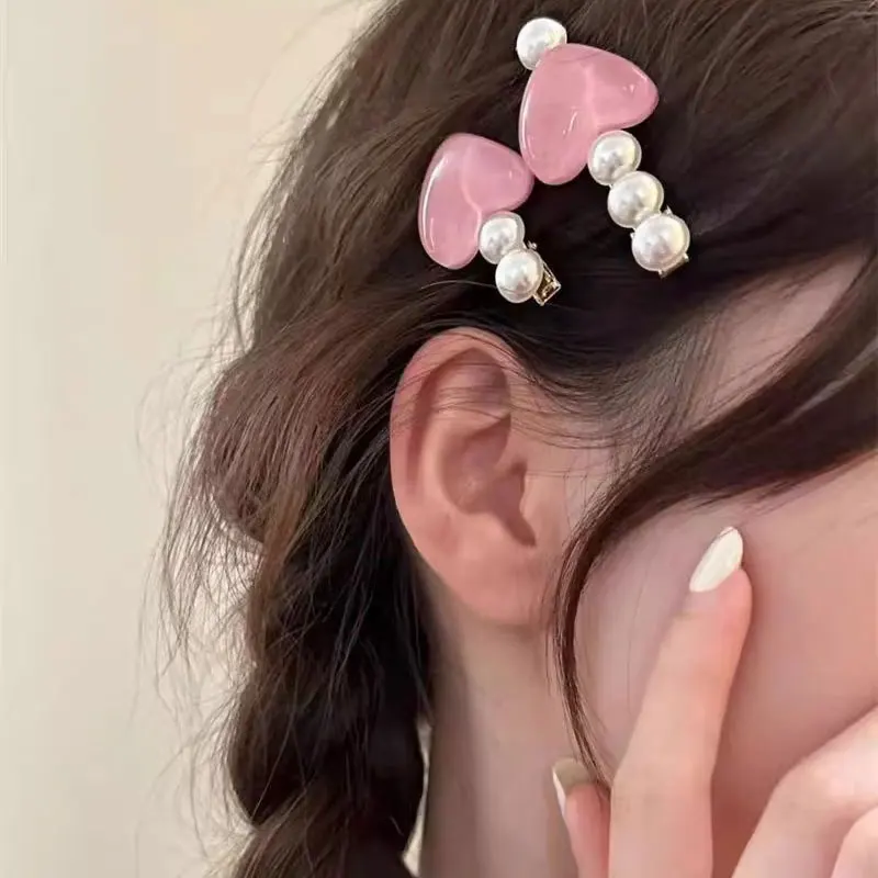 Love Women's Hairpins Korean Fashion Sweet Imitation Pearl Design Luxury Gift Wedding Party Side Clip Women's Hair Accessories
Love Women's Hairpins Korean Fashion Sweet Imitation Pearl Design Luxury Gift Wedding Party Side Clip Women's Hair Accessories