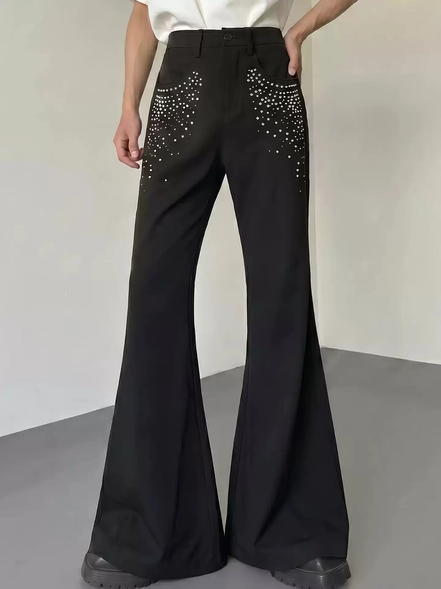 Black Boot-Cut Trousers For Man High Quality Niche Diamond Pearl Decoration Fashionable Handsome High Waist Drape Pants
Black Boot-Cut Trousers For Man High Quality Niche Diamond Pearl Decoration Fashionable Handsome High Waist Drape Pants