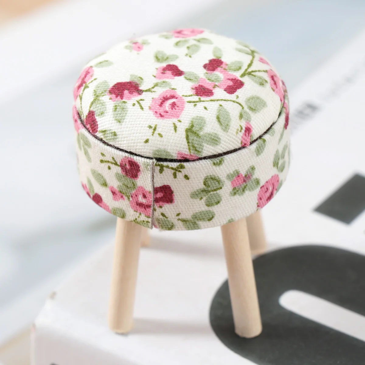 1PC 1/12 Mini House Accessories Mini Furniture Model Miniature Spoon Stool Decor Modern Mini House Supplies Mini House Pretend P
1PC 1/12 Mini House Accessories Mini Furniture Model Miniature Spoon Stool Decor Modern Mini House Supplies Mini House Pretend P