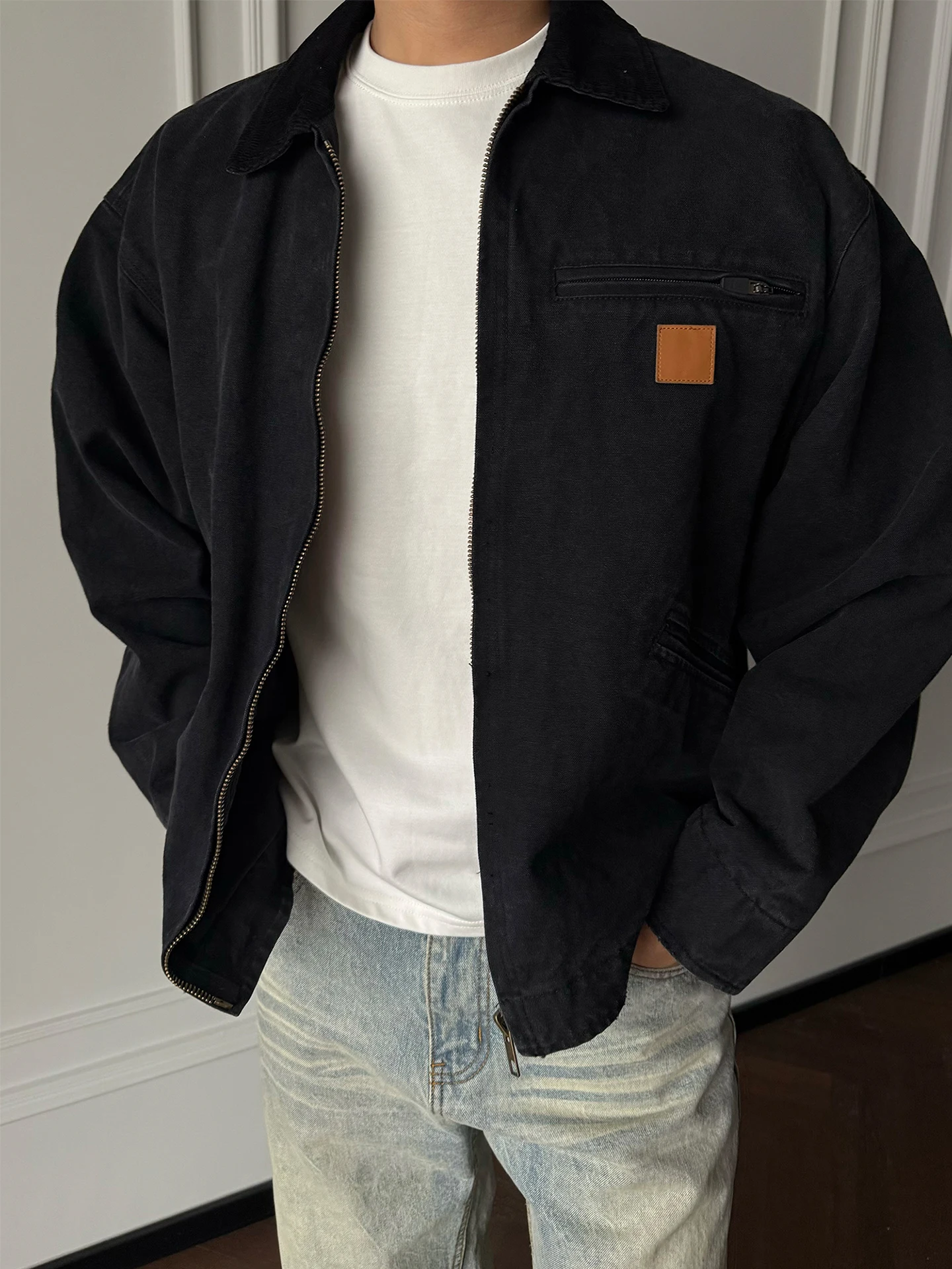 Bla Cotton Thiened Detroit Workwear Denim Jaet Men's American Retro Vintage Zipper Decorated Loose Fit Youth Faion Wa...
Bla Cotton Thiened Detroit Workwear Denim Jaet Men's American Retro Vintage Zipper Decorated Loose Fit Youth Faion Wa...