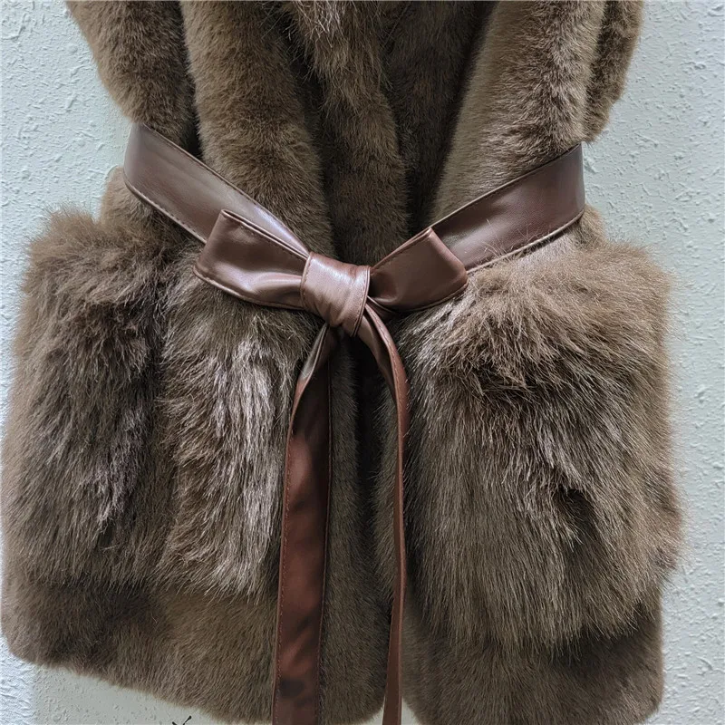 Luxe Faux Mink Vest 2024 | Mid-Length Notched Collar Coat with Belt & Pockets, Plush Winter Layer
Luxe Faux Mink Vest 2024 | Mid-Length Notched Collar Coat with Belt & Pockets, Plush Winter Layer