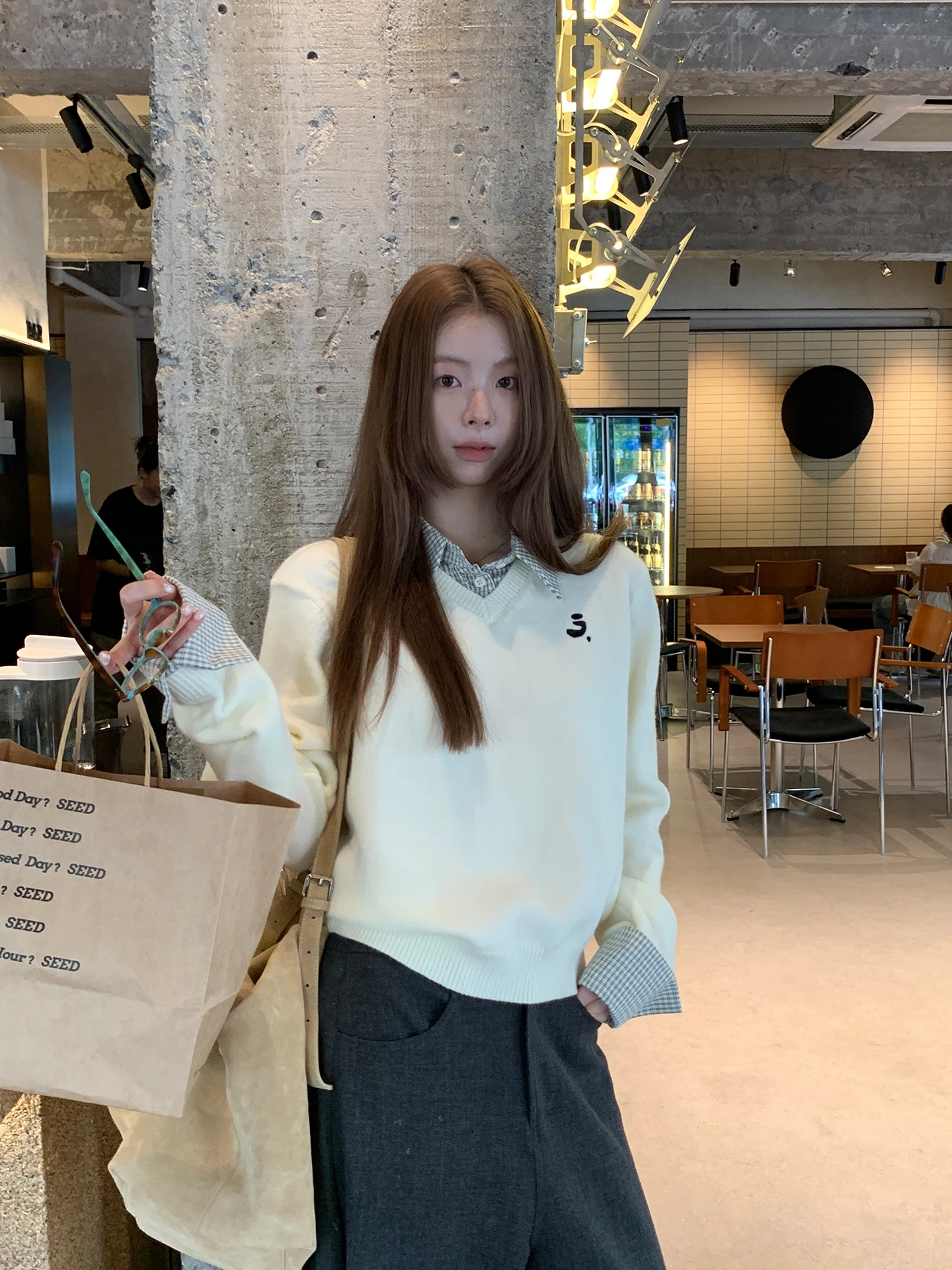 White Knitted Sweater Women's Sle Autumn Winter Lazy High-End Feeling Overhead Outerwear Versatile Fake Two-Piece Knitwear
White Knitted Sweater Women's Sle Autumn Winter Lazy High-End Feeling Overhead Outerwear Versatile Fake Two-Piece Knitwear