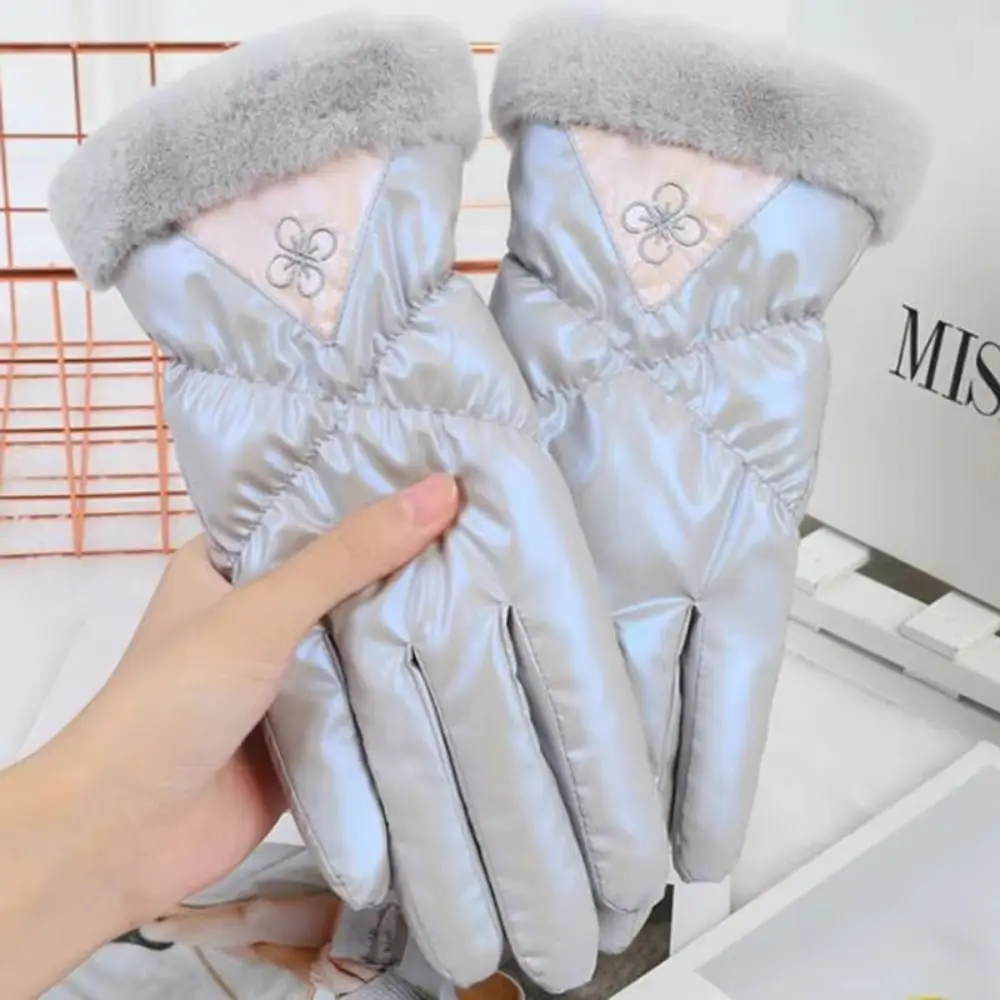 Soft Thickened Women Ski Gloves Warm Touch Screen Winter Mittens Windproof Waterproof Snow Motorcycle Gloves Driving
Soft Thickened Women Ski Gloves Warm Touch Screen Winter Mittens Windproof Waterproof Snow Motorcycle Gloves Driving