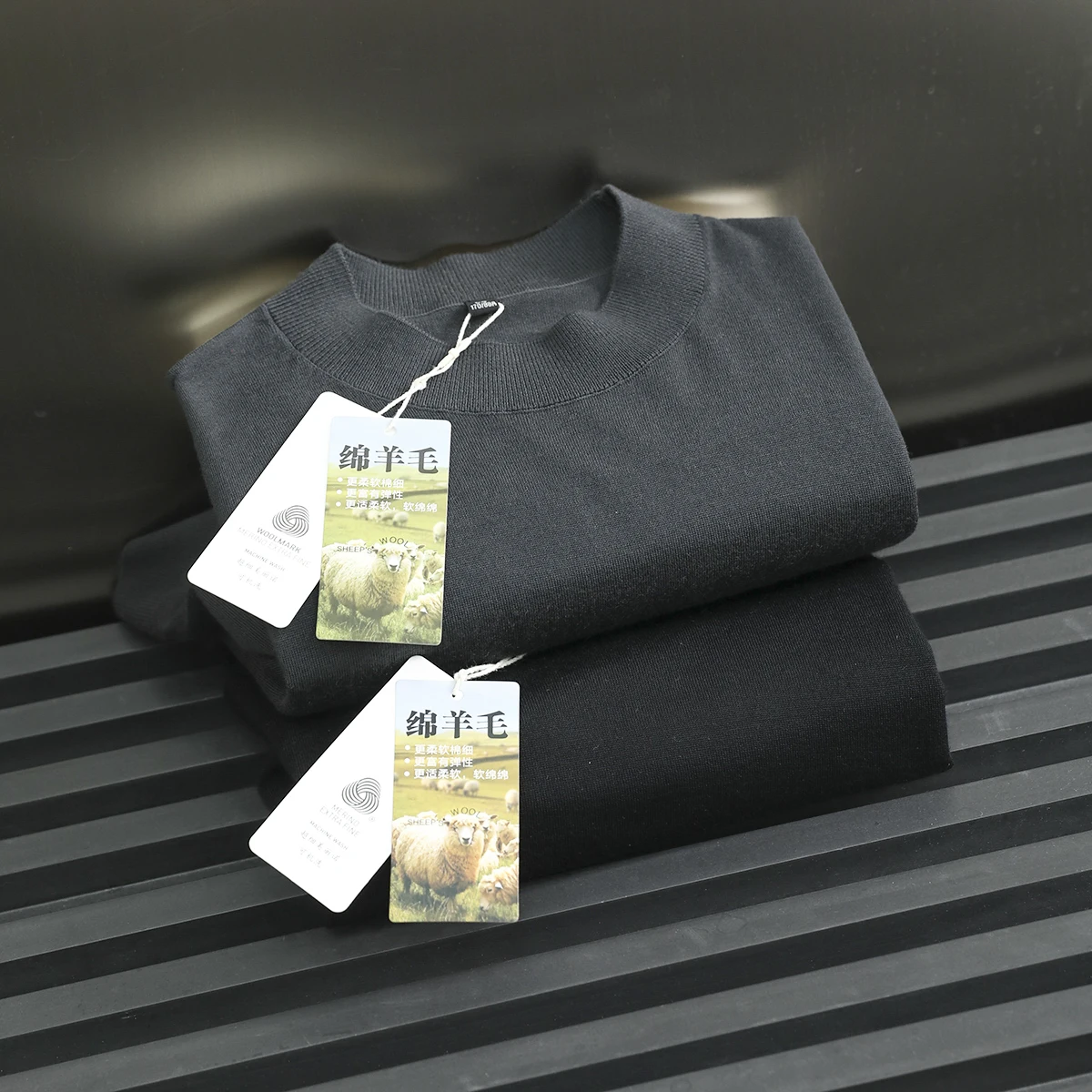 Knitted Woolen irt for Men ort Sve hine Waable Italian Production 00% Wool Faionable Autumn Top
Knitted Woolen irt for Men ort Sve hine Waable Italian Production 00% Wool Faionable Autumn Top