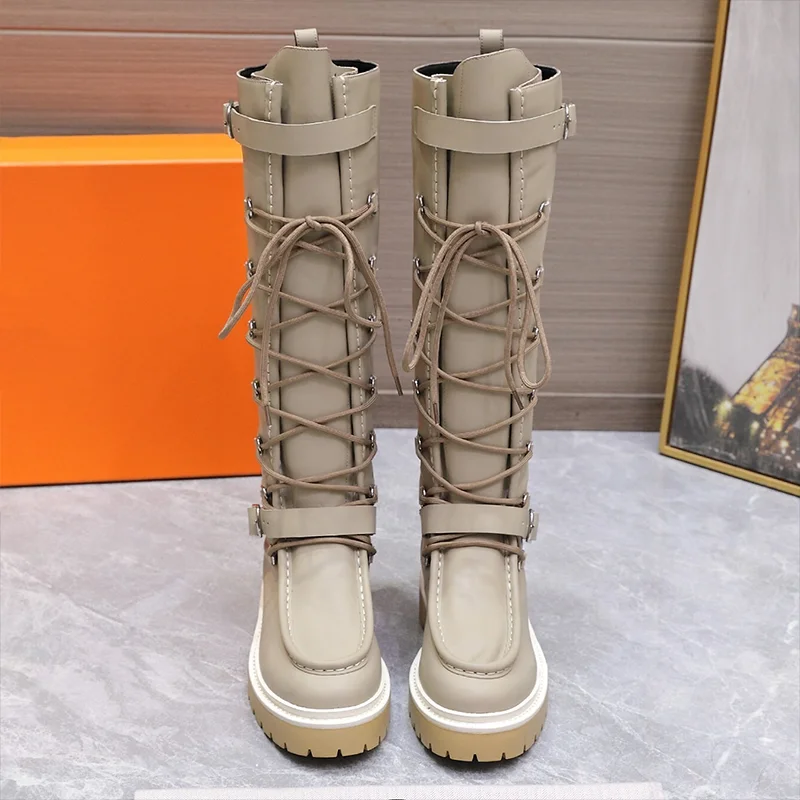 Высококачественные женские рыцарские сапоги Goshing из шелковой замши на шнуровке — стильная и модная новая обувь 2025 года 25080359
Высококачественные женские рыцарские сапоги Goshing из шелковой замши на шнуровке — стильная и модная новая обувь 2025 года 25080359