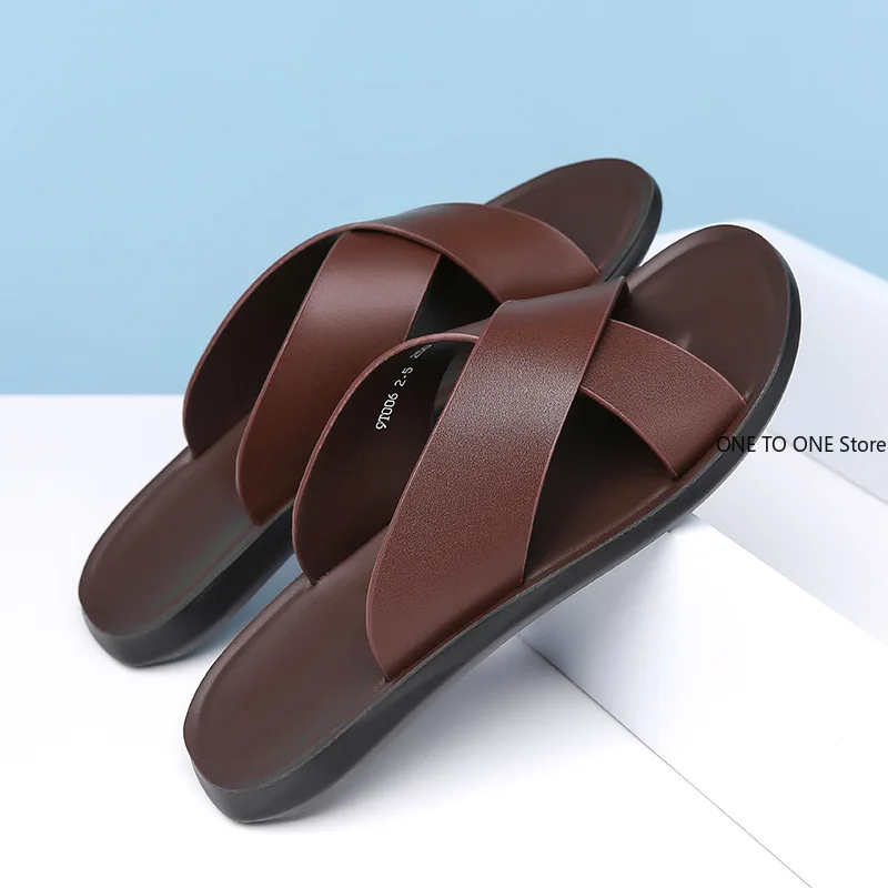 Men's Slippers Genuine Leather Sandals for Men Casual Non-Slip Beach Shoes Fashion Soft Soled Flip Flops Men Flat Shoes Size 48
Men's Slippers Genuine Leather Sandals for Men Casual Non-Slip Beach Shoes Fashion Soft Soled Flip Flops Men Flat Shoes Size 48