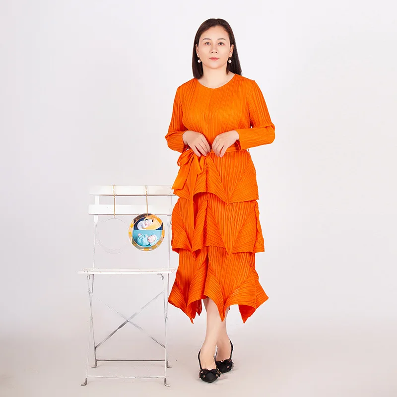 2023 Miyake Pleated Dress For Women Elegant Round Neck Short Sleeves High Waist A-line Designer Dresses Female Clothes New
2023 Miyake Pleated Dress For Women Elegant Round Neck Short Sleeves High Waist A-line Designer Dresses Female Clothes New
