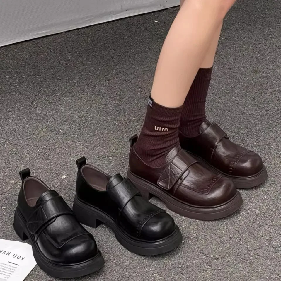 True Leather Thick Bottom Slip-On Shoes Magic Tape Versatile Low Cut round Toe Flat Heel Fashionable Casual Shoes for Women
True Leather Thick Bottom Slip-On Shoes Magic Tape Versatile Low Cut round Toe Flat Heel Fashionable Casual Shoes for Women