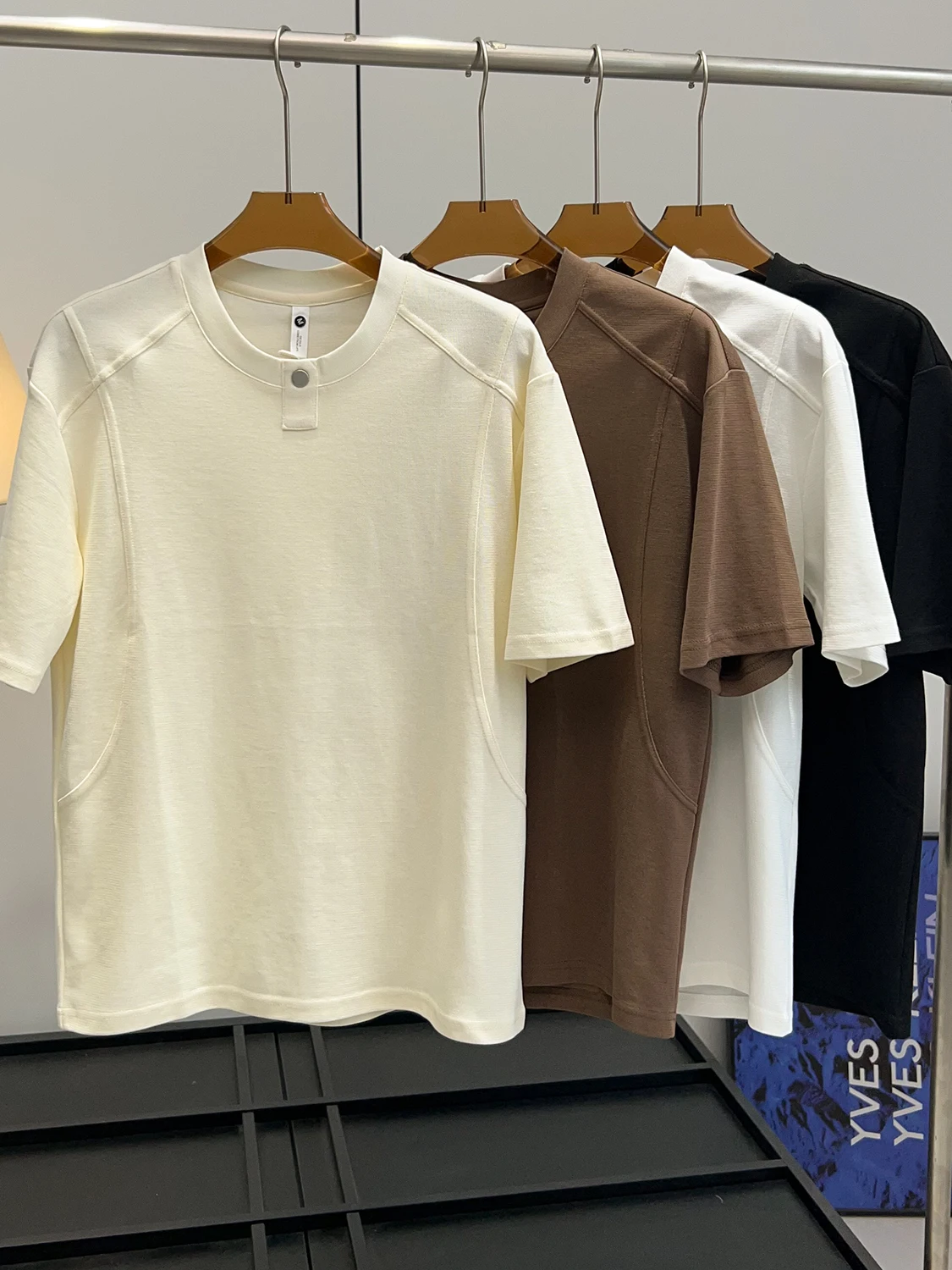 American Style OS ! Heavyweight Combed Cotton ! Summer Men's Skin-friendly Breathable round Neck Casual Short Sleeve T-shirt
American Style OS ! Heavyweight Combed Cotton ! Summer Men's Skin-friendly Breathable round Neck Casual Short Sleeve T-shirt
