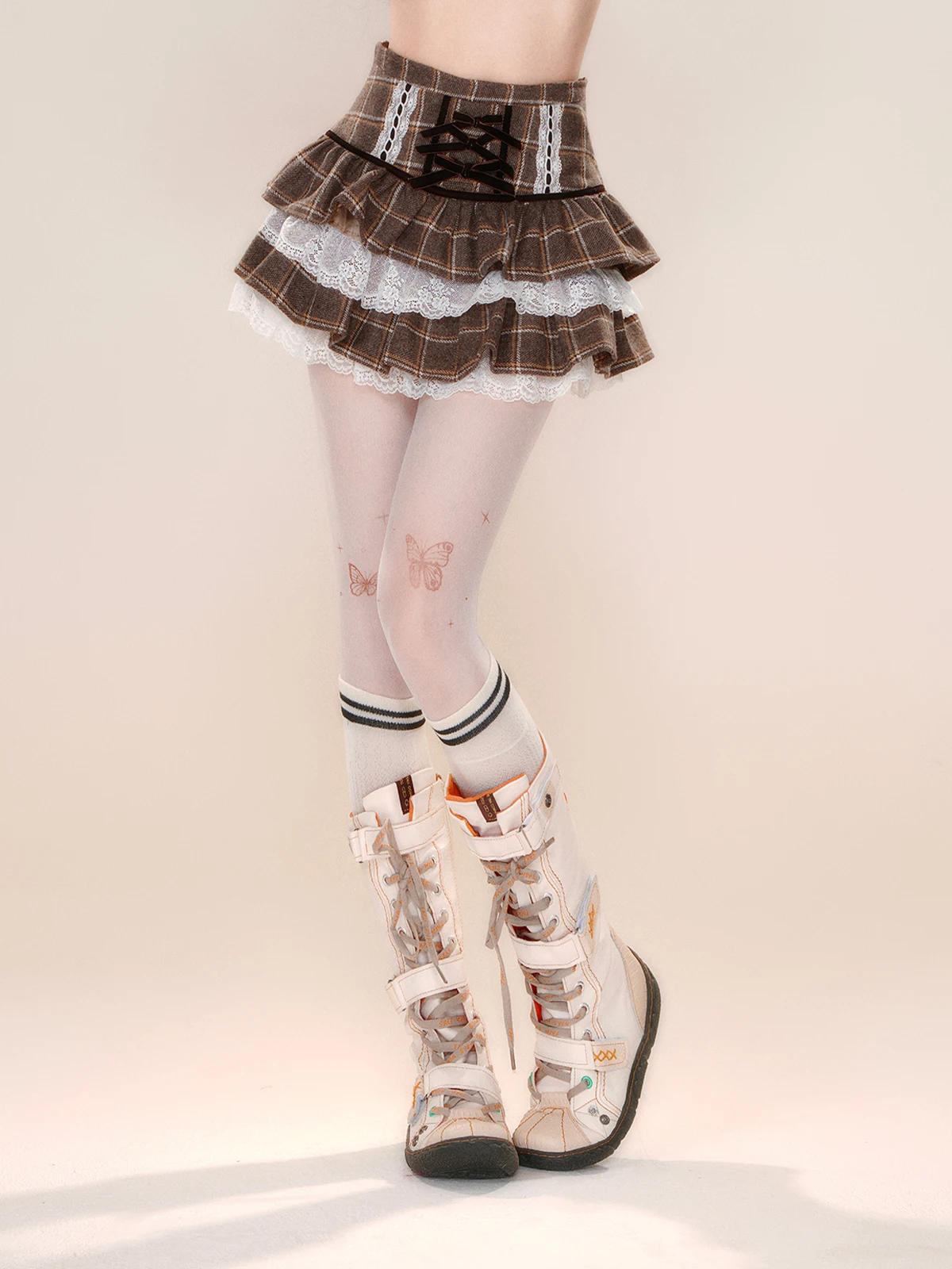 High Quality Hot Selling Wholesale Lace Plaid Sweet Spicy Mini Skirt Women's Cake Skirt Short Harajuku Kawaii Skirt Pleated Y2k
High Quality Hot Selling Wholesale Lace Plaid Sweet Spicy Mini Skirt Women's Cake Skirt Short Harajuku Kawaii Skirt Pleated Y2k