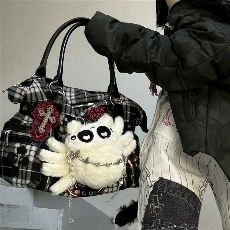 Womens Y2k Plaid Shoulder Bag Canvas Punk Chains Fashion Tote Bag Aesthetic Harajuku Style Casual Commuter Female Handbag
Womens Y2k Plaid Shoulder Bag Canvas Punk Chains Fashion Tote Bag Aesthetic Harajuku Style Casual Commuter Female Handbag