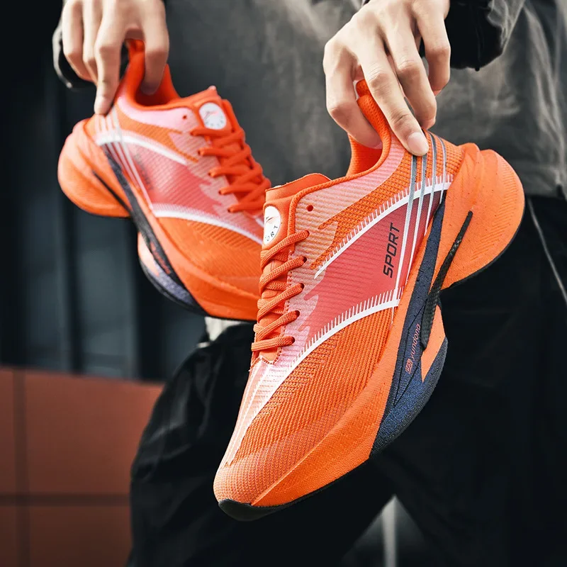Новые мужские и женские дышащие кроссовки для бега, студенческие амортизирующие туфли с высокой гибкостью, удобные кроссовки для пар
Новые мужские и женские дышащие кроссовки для бега, студенческие амортизирующие туфли с высокой гибкостью, удобные кроссовки для пар