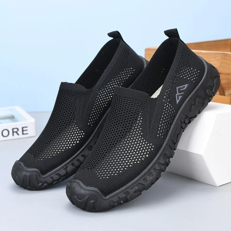 Men Summer Mesh Shoes Breathable Hollowed Out Running Sneakers Casual Outdoor Sports Shoes Lightweight Versatile Athletic Walkin
Men Summer Mesh Shoes Breathable Hollowed Out Running Sneakers Casual Outdoor Sports Shoes Lightweight Versatile Athletic Walkin