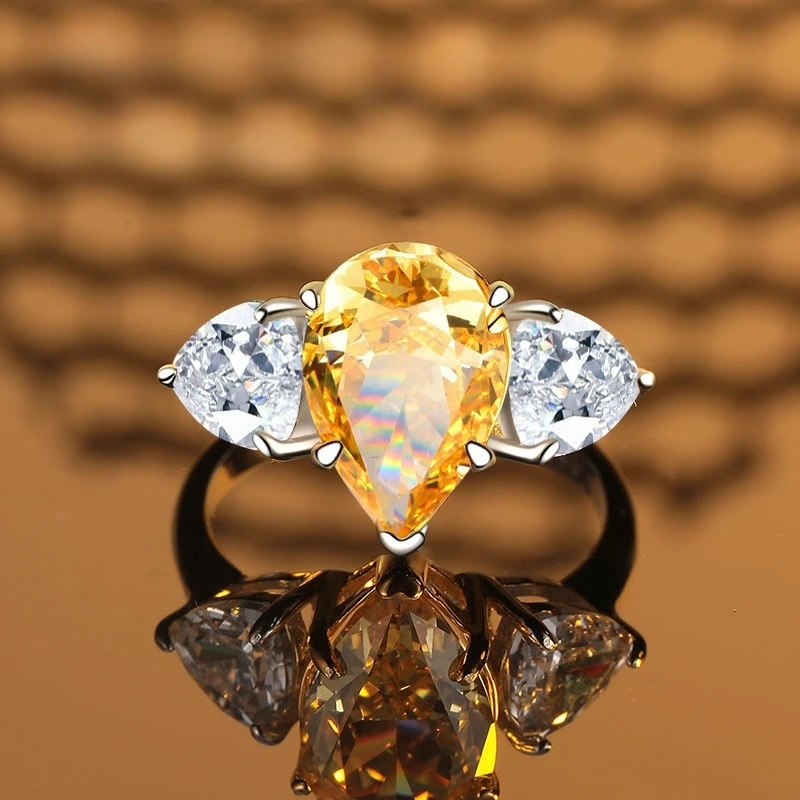 Design Ice Flower Cut Golden Droplet Shaped Diamond Ring PT950 Platinum Artificially Cultivated Gemstone Ring for Women,5 Carats
Design Ice Flower Cut Golden Droplet Shaped Diamond Ring PT950 Platinum Artificially Cultivated Gemstone Ring for Women,5 Carats