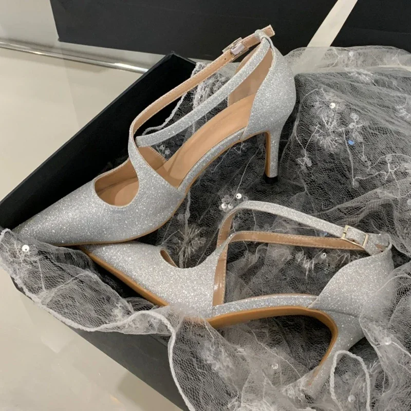 Eilyken Fashion Bling Sequin Cloth Pointed Toe Women Pumps Elegant Buckle Strap Thin Low Heels Party Prom Mules Shoes
Eilyken Fashion Bling Sequin Cloth Pointed Toe Women Pumps Elegant Buckle Strap Thin Low Heels Party Prom Mules Shoes