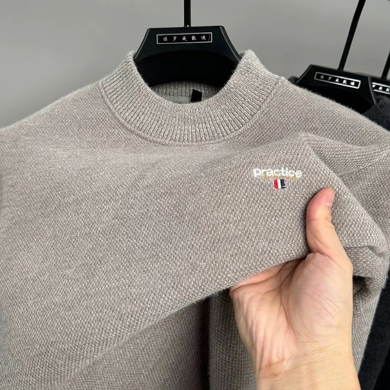 Мода высококачественная буквенная вышивка мужской свитер трикотаж круглый воротник роскошный бренд плюшевый осенне - зимний теплый новый модель рекреационный джемпер
Мода высококачественная буквенная вышивка мужской свитер трикотаж круглый воротник роскошный бренд плюшевый осенне - зимний теплый новый модель рекреационный джемпер