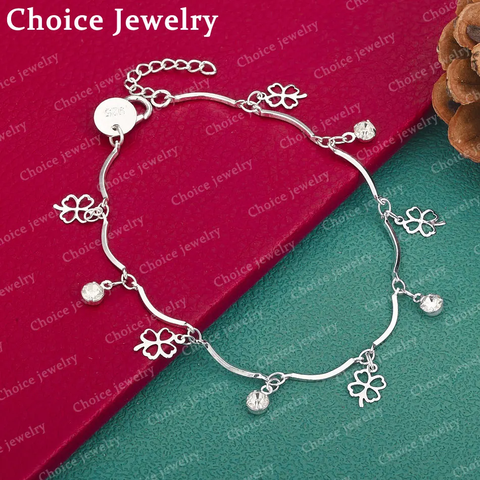 925 Sterling Silver Zircon Four Leaf Clover Chain Bracelet For Women Fashion Jewelry Sweet Lucky Party Birthday Gift
925 Sterling Silver Zircon Four Leaf Clover Chain Bracelet For Women Fashion Jewelry Sweet Lucky Party Birthday Gift