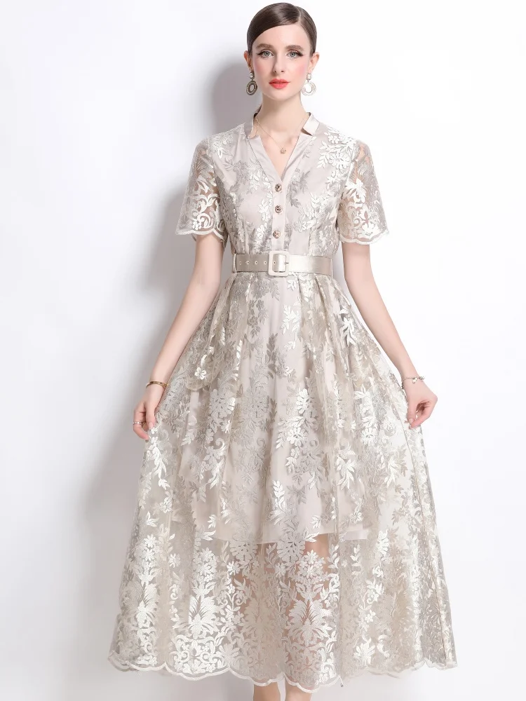 New Fashion Mesh Embroidered Long Dress Women's High-End Slim Waist V-Neck Short Seeve Summer Dress With Belt
New Fashion Mesh Embroidered Long Dress Women's High-End Slim Waist V-Neck Short Seeve Summer Dress With Belt