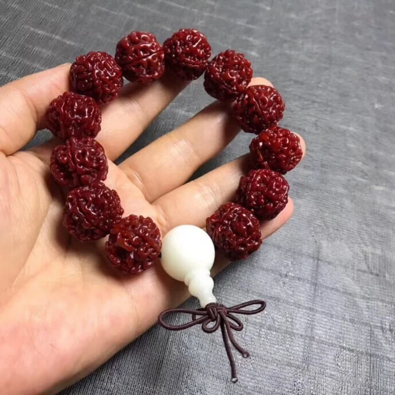 Nepal Bodhi , machine-polished, aged finish, five-petal low-stem Vajra bracelet, Buddhist beads for men and women
Nepal Bodhi , machine-polished, aged finish, five-petal low-stem Vajra bracelet, Buddhist beads for men and women
