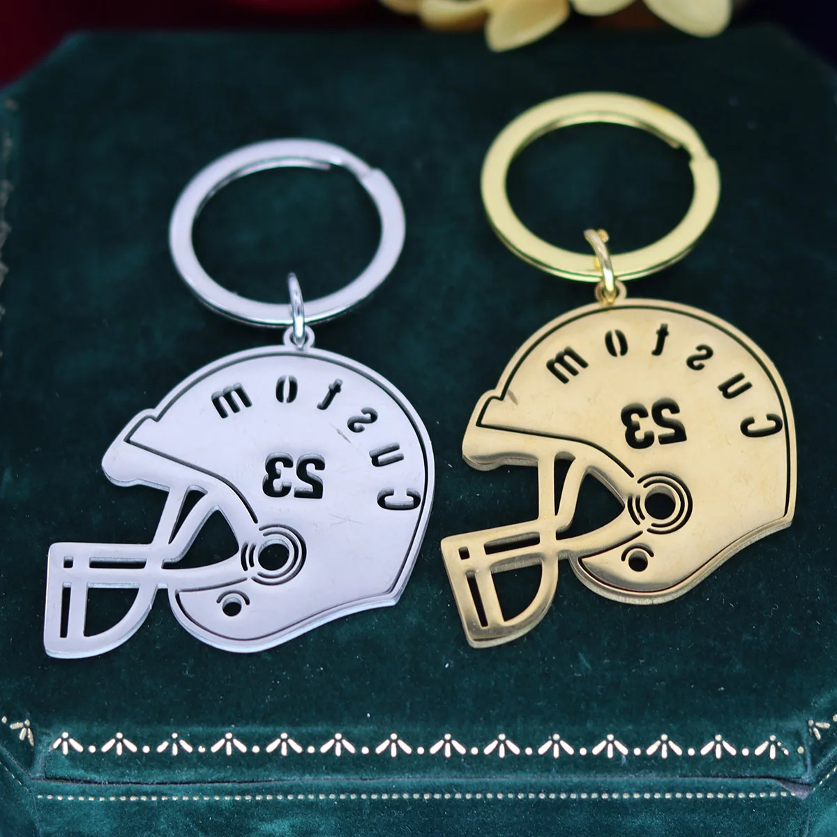 Custom Name Helmet Keychain Personalized Stainless Steel Pendant Keychains For Women Men Nameplate Keyring Customized Jewelry
Custom Name Helmet Keychain Personalized Stainless Steel Pendant Keychains For Women Men Nameplate Keyring Customized Jewelry