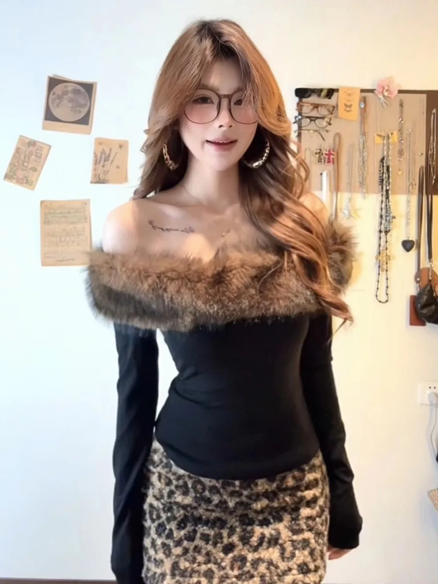 American Sle Hot Girl Long Sve T-irt Women's Autumn Winter Slim Fit Design Pure Desire oulder Exposure Top
American Sle Hot Girl Long Sve T-irt Women's Autumn Winter Slim Fit Design Pure Desire oulder Exposure Top