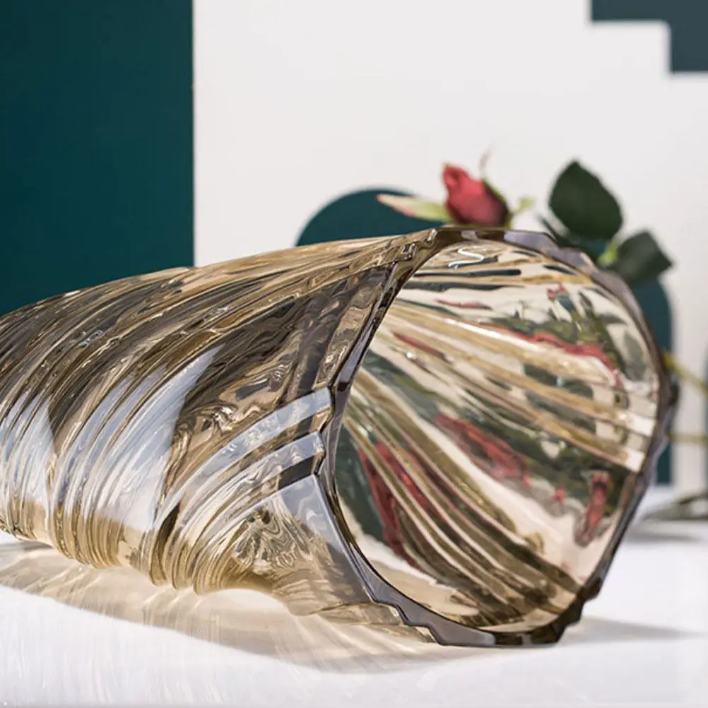 1Pcs Crystal Glass Flower Vase Brown Light Luxurious Decorative Vase Perfect for Home Decoration Desktop Floral Arrangement
1Pcs Crystal Glass Flower Vase Brown Light Luxurious Decorative Vase Perfect for Home Decoration Desktop Floral Arrangement