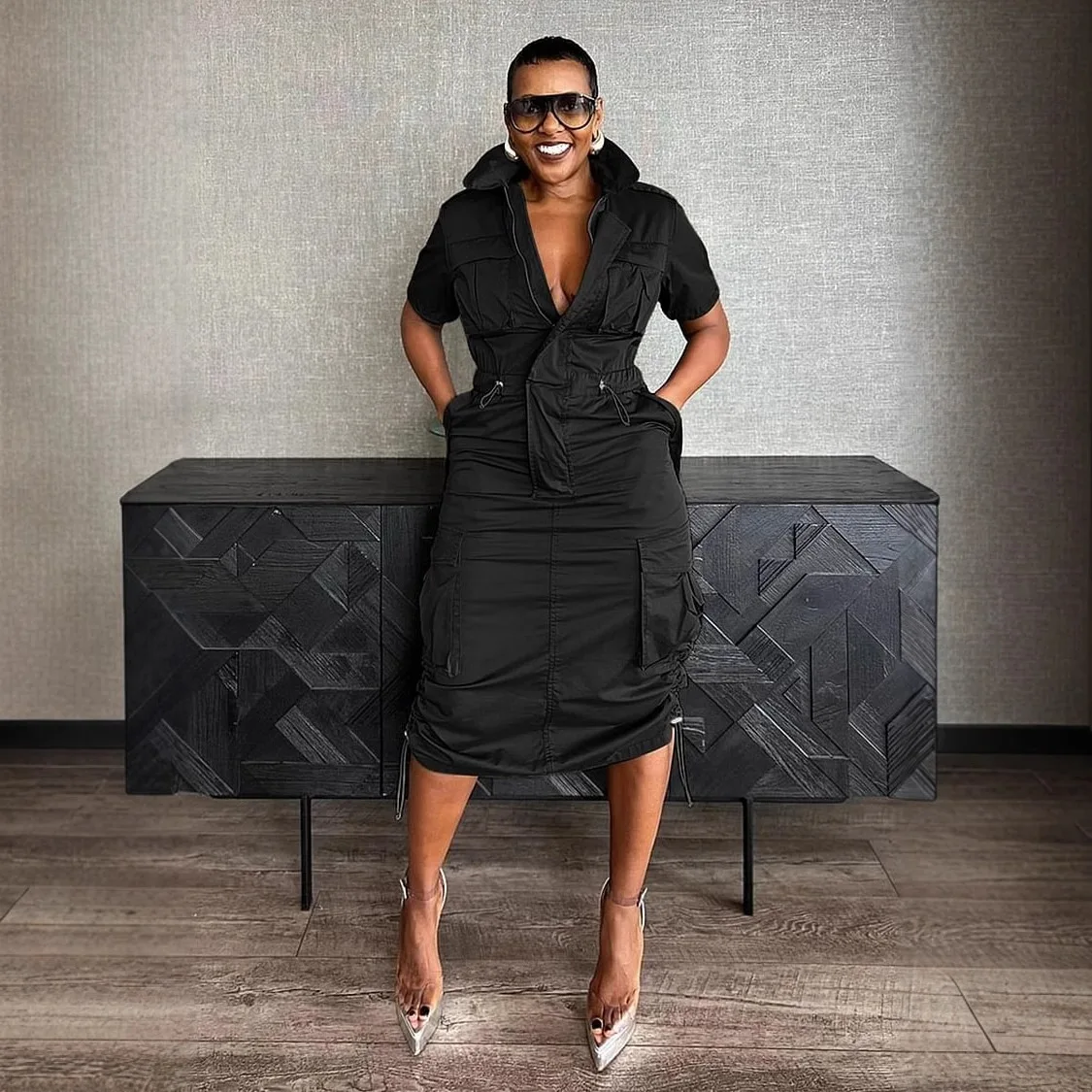 Plus Size Cargo Pocket Dress Female Bodycon Elegant Clothing Luxury Dinner Casual Street Robe 2025 Spring Women Party Dress
Plus Size Cargo Pocket Dress Female Bodycon Elegant Clothing Luxury Dinner Casual Street Robe 2025 Spring Women Party Dress