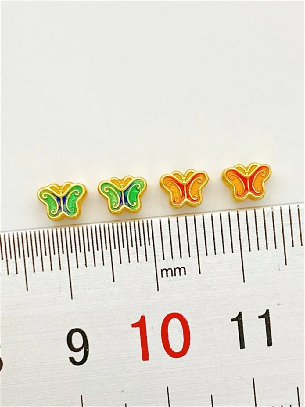 S925 Ancient Silver-plated Enamel Color Burned Blue Butterfly Love Flower Butterfly Bead Diy Bracelet Necklace Jewelry Accessori
S925 Ancient Silver-plated Enamel Color Burned Blue Butterfly Love Flower Butterfly Bead Diy Bracelet Necklace Jewelry Accessori