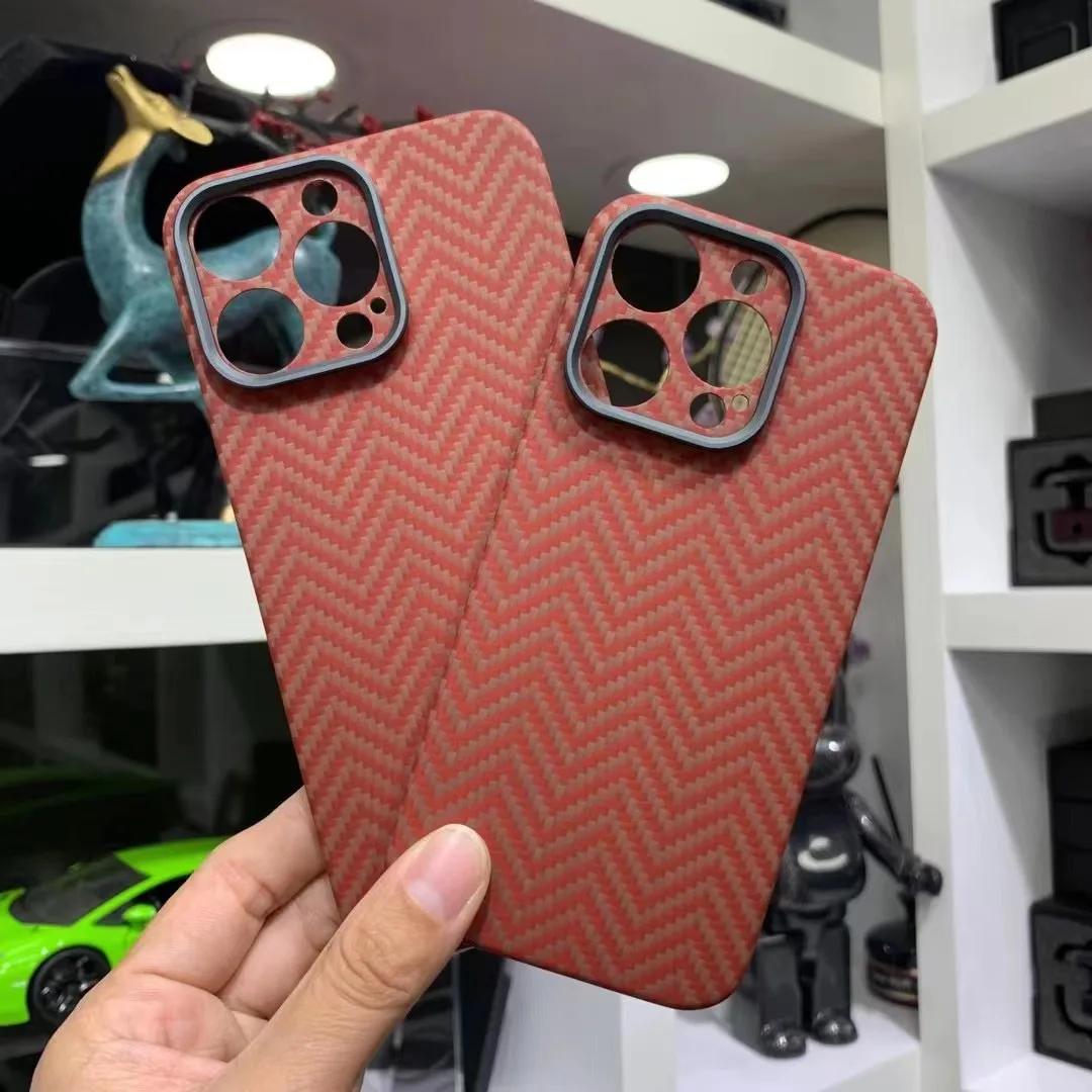 Чехол из настоящего углеродного волокна для iPhone 14 Pro Max, Ультратонкий чехол из арамидного волокна для iPhone 14 Plus, матовое металлическое защитное кольцо для камеры
Чехол из настоящего углеродного волокна для iPhone 14 Pro Max, Ультратонкий чехол из арамидного волокна для iPhone 14 Plus, матовое металлическое защитное кольцо для камеры