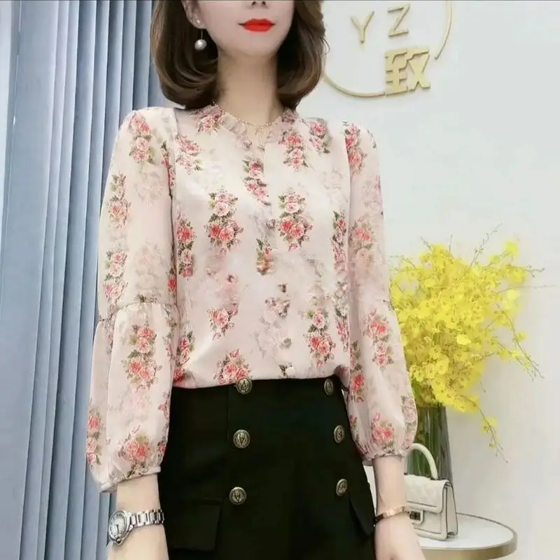 Autumn New Color Base Small Shirt Women's Fashion Light Luxury Shirt Temperament Slimming Plus Size Top T-shirt
Autumn New Color Base Small Shirt Women's Fashion Light Luxury Shirt Temperament Slimming Plus Size Top T-shirt