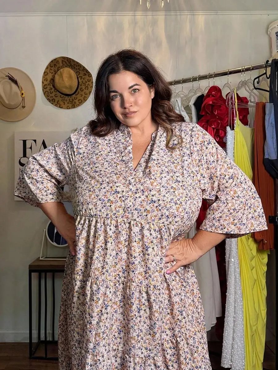 Plus Size Bohemian Floral Print Layered Babydoll Dress Casual Vacation Long Dress For Summer Beach Sundress
Plus Size Bohemian Floral Print Layered Babydoll Dress Casual Vacation Long Dress For Summer Beach Sundress