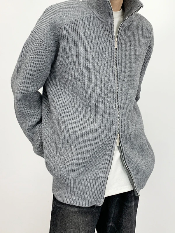 Мужской зимний вязаный кардиган с воротником-стойкой и двойной молнией, свободный крой, в корейском стиле, модная универсальная верхняя одежда
Мужской зимний вязаный кардиган с воротником-стойкой и двойной молнией, свободный крой, в корейском стиле, модная универсальная верхняя одежда