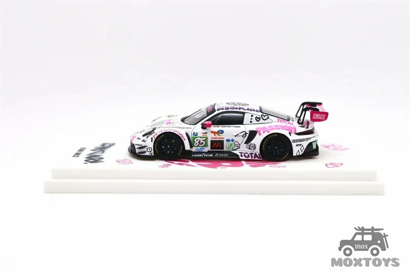 Модель автомобиля STAR RACE SR 1:64 GT3
Модель автомобиля STAR RACE SR 1:64 GT3