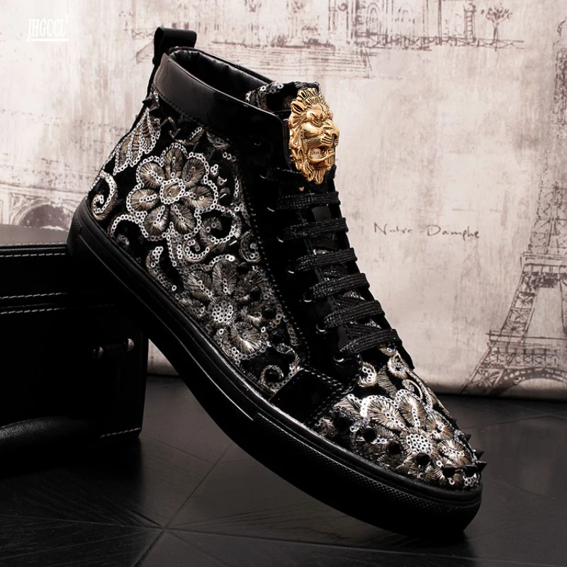 Men's fashion casual short ankle boots Spring and autumn rivets luxury JHGCCL brand high top shoes A7
Men's fashion casual short ankle boots Spring and autumn rivets luxury JHGCCL brand high top shoes A7