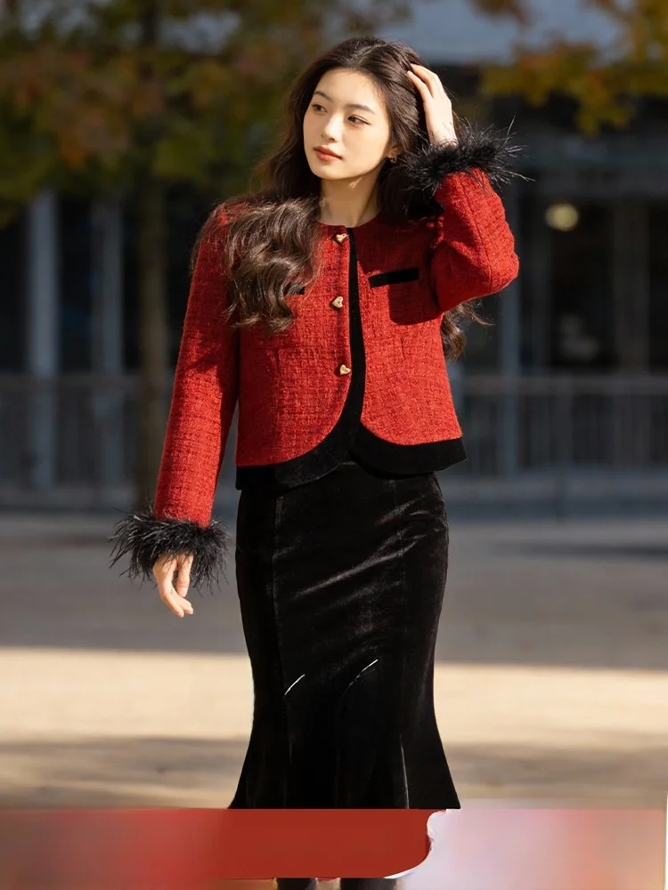 Spring Set Women's plus Size Velvet Skirt Fashionable Chinoiserie Outerwear Elegant Feel Large Size Fashion Ensemble
Spring Set Women's plus Size Velvet Skirt Fashionable Chinoiserie Outerwear Elegant Feel Large Size Fashion Ensemble
