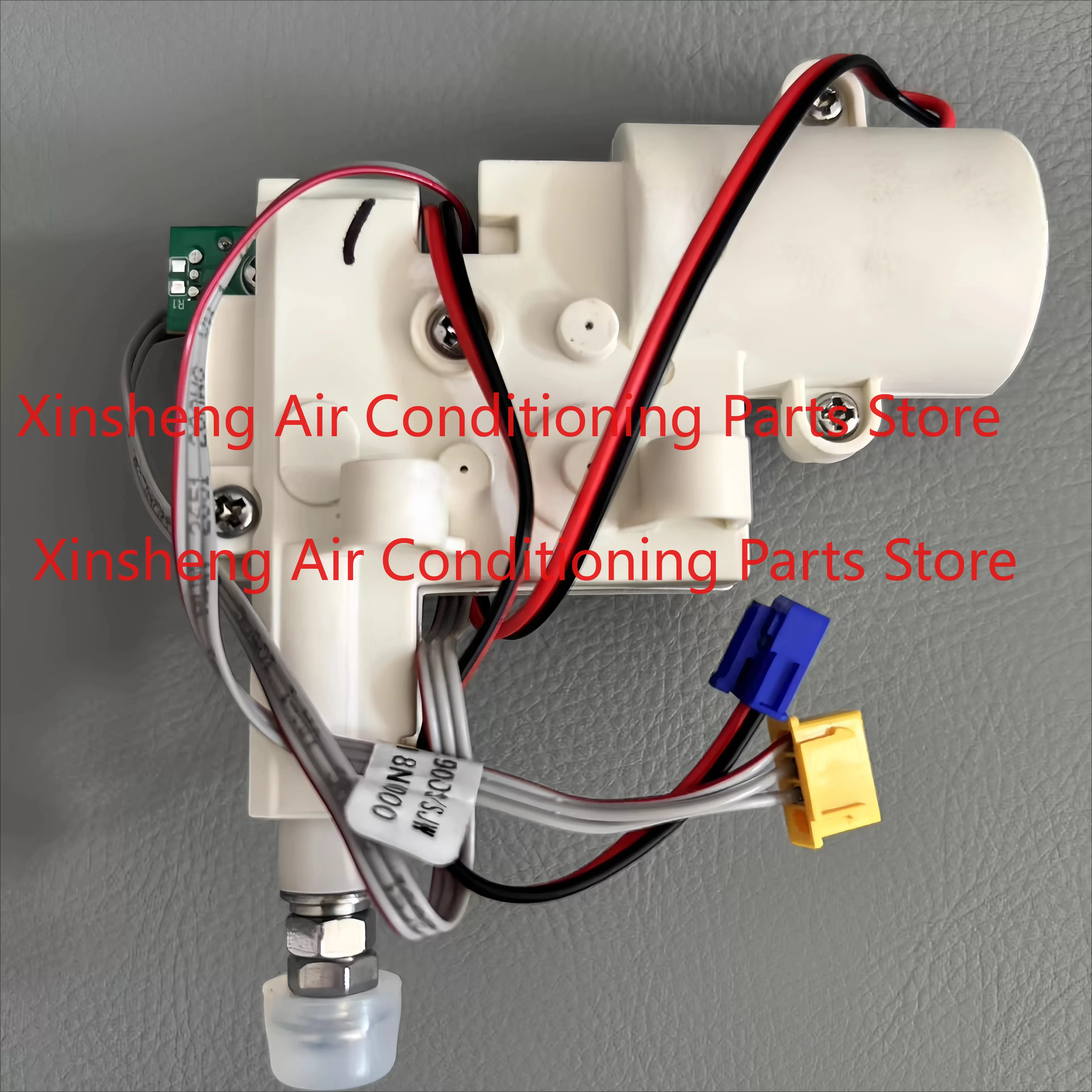 Suitable for use with Hengjie HCE819/822 smart toilet accessories, automatic flushing motor, original brand new
Suitable for use with Hengjie HCE819/822 smart toilet accessories, automatic flushing motor, original brand new