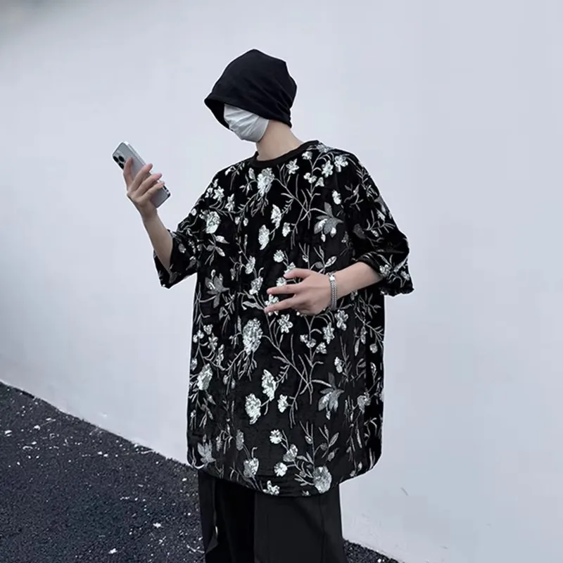 Мужские повседневные свободные бархатные футболки с короткими рукавами и вышивкой, черный пуловер в стиле хип-хоп, футболки для уличных танцев, сценический костюм
Мужские повседневные свободные бархатные футболки с короткими рукавами и вышивкой, черный пуловер в стиле хип-хоп, футболки для уличных танцев, сценический костюм